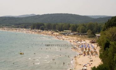 Хотелите по морето се напълниха! Десетка бази вече нямат места за летния сезон!