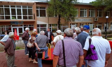 Представители на Областния клуб на строителите ветерани посетиха Девня