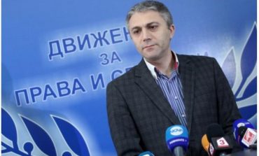 ДПС изгони осъдения за педофилия Кузов, прие оставката на Нихат Кабил като лидер на партията в София