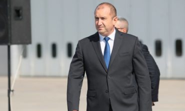 Ще подпише ли днес президентът указа за освобождаването на Младен Маринов