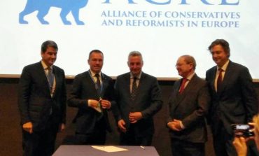 ВМРО стана член на Алианса на европейските консерватори и реформисти