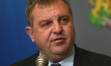 Каракачанов: Щом партньорите ни не могат да се съберат за евроизборите, ние правим свой щаб