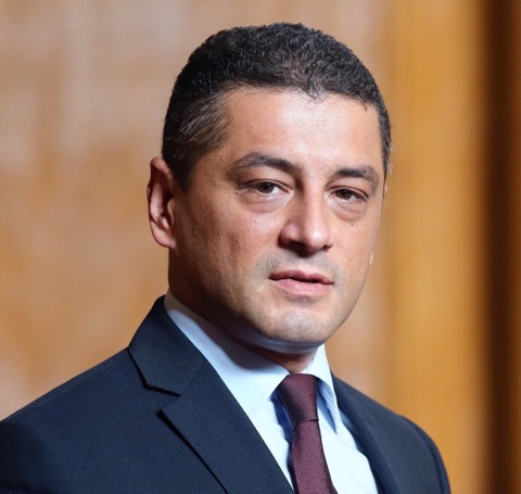 Красимир Янков: Копирането на ГЕРБ от Корнелия Нинова блокира нормалното функциониране на БСП