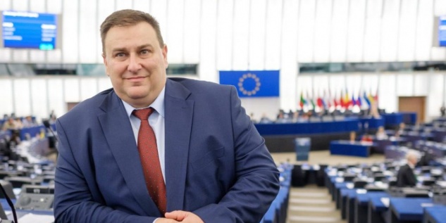 Емил Радев: България ще получи 1,5 млрд евро за справяне с кризата, за първи път ЕП ще заседава онлайн