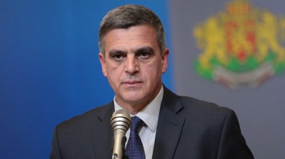 Премиерът Янев с 2 неистини за Магнитски БГ