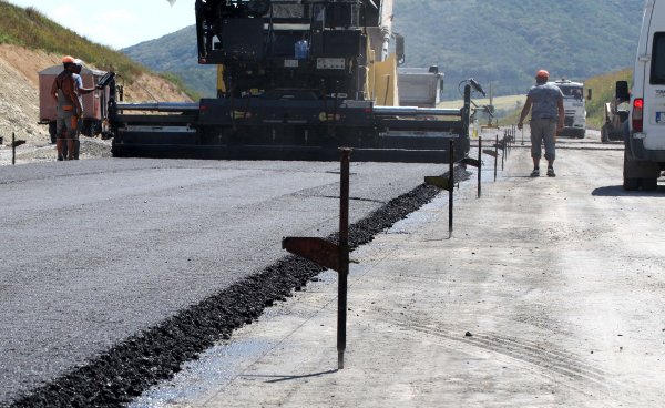 Нови документи разкриват генезиса на схемата за „Автомагистрали“
