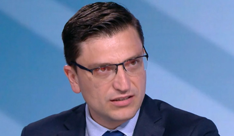 Венко Сабрутев с гаф: Поиска от РС Македония да ни върне костите на цар Самуил, а те са в Гърция