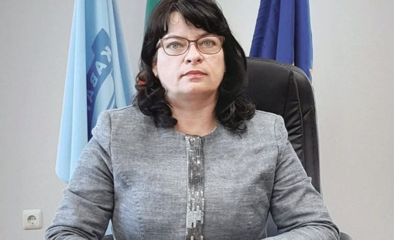 Защо кметицата на Каварна иска да събори 11 къщички в комплекса „Русалка“?
