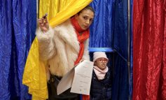 На този ден: В Украйна се провеждат парламентарни избори, предизвикани от политическа криза в страната