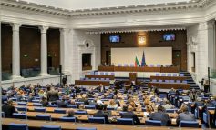 Народното събрание се събира на извънредно заседание