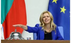 След агресията срещу Колтуклиева: ГЕРБ събра подписи за заседание на НС за оставката на Доцова