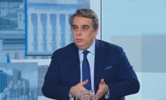 Асен Василев: 900 000 избиратели показаха червен картон на управлението на Румен Радев