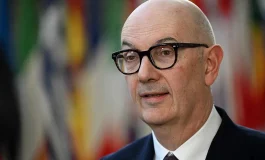 Ролан Лескюр: Икономиката спря! Франция се блъска в стената