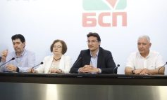 В БСП искат оставките на Зарков и Таков