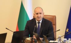 Радев за протестите: Искат да изперат Пеевски и да ни набутат във войната